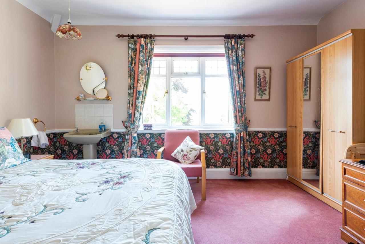 The Hillcrest Bed & Breakfast Ecton Luaran gambar